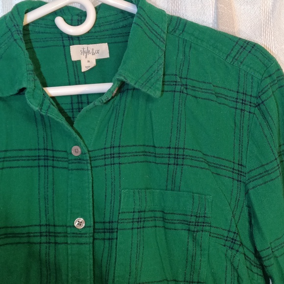 Style & Co. Emerald Green Plaid Button-Down Shirt - Picture 7 of 7